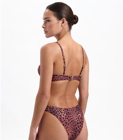 leopard-lover-high-leg-bikinibroekje