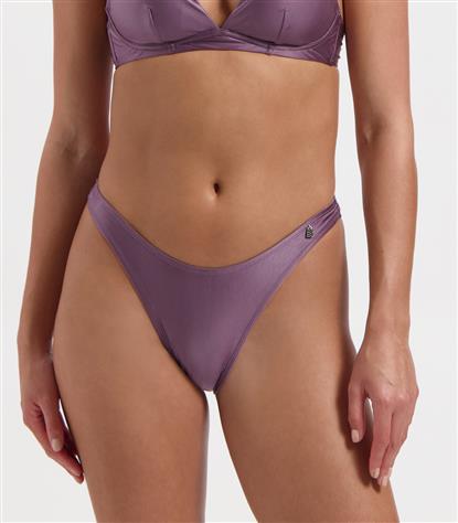 plum-high-leg-bikinibroekje